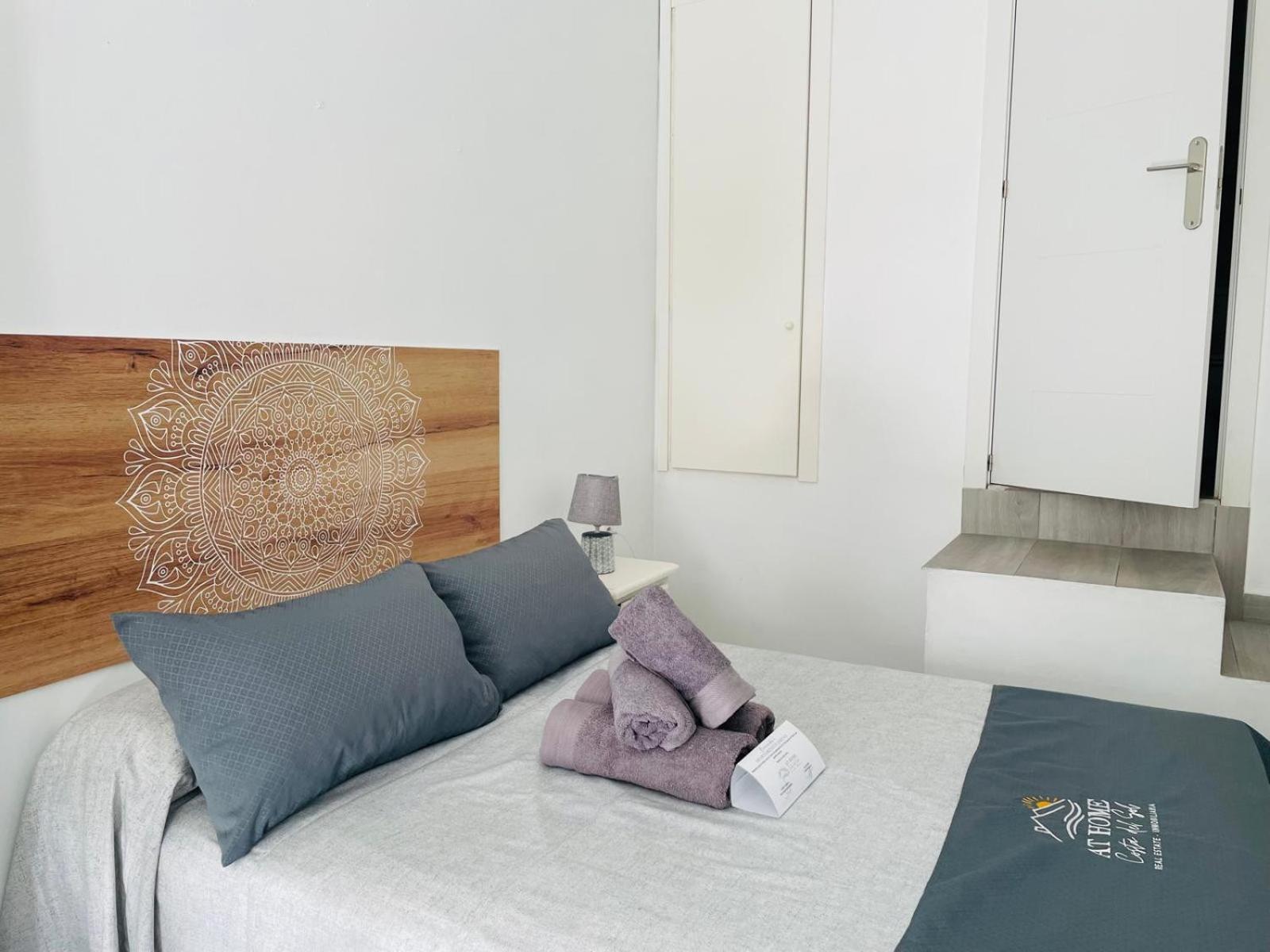 Estudio Jimena Burriana En El Centro De Nerja Ngoại thất bức ảnh
