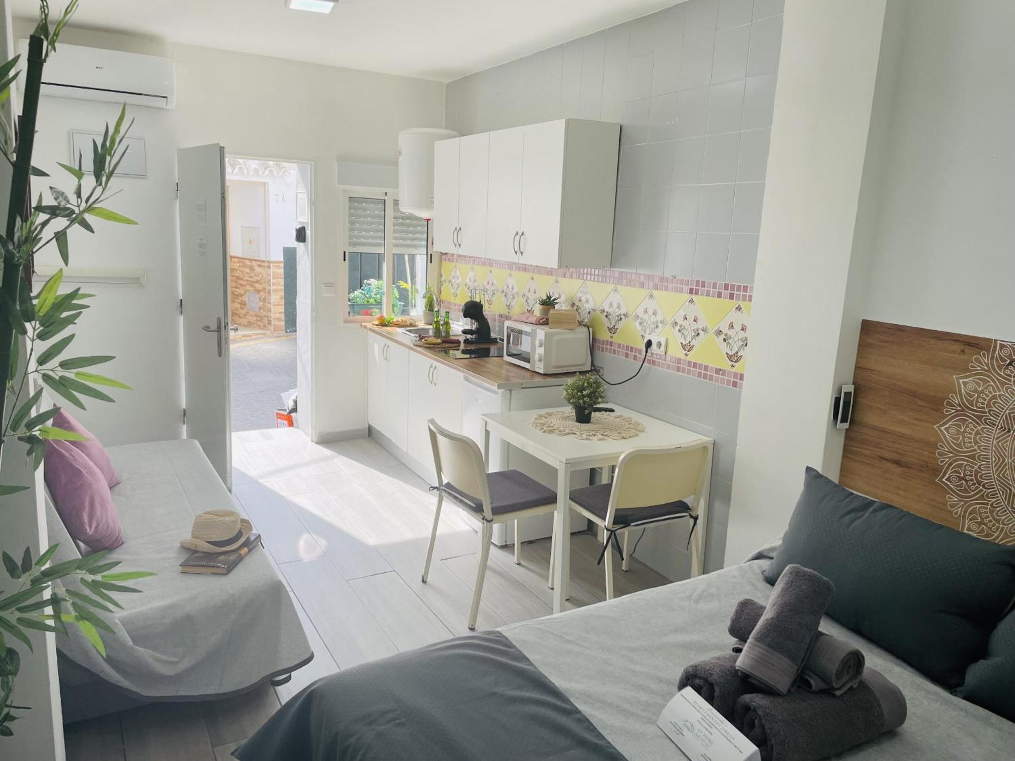 Estudio Jimena Burriana En El Centro De Nerja Ngoại thất bức ảnh