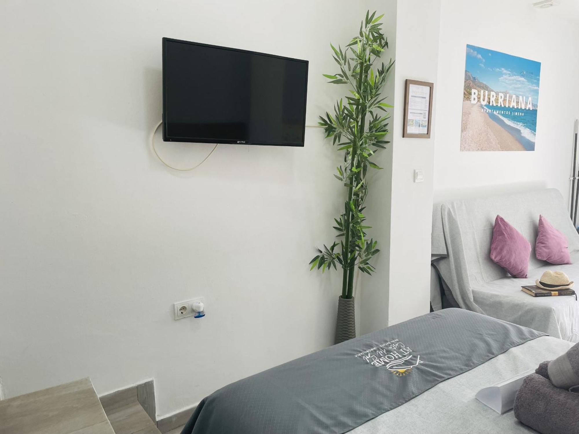 Estudio Jimena Burriana En El Centro De Nerja Ngoại thất bức ảnh